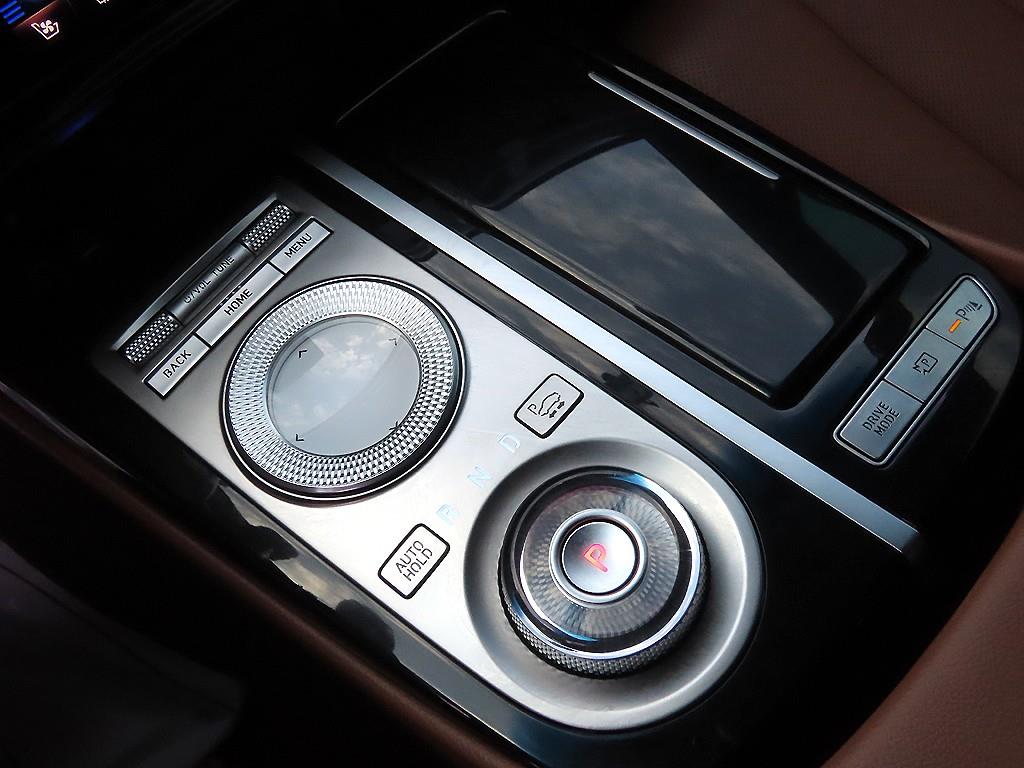 Genesis G80 - Vista 11