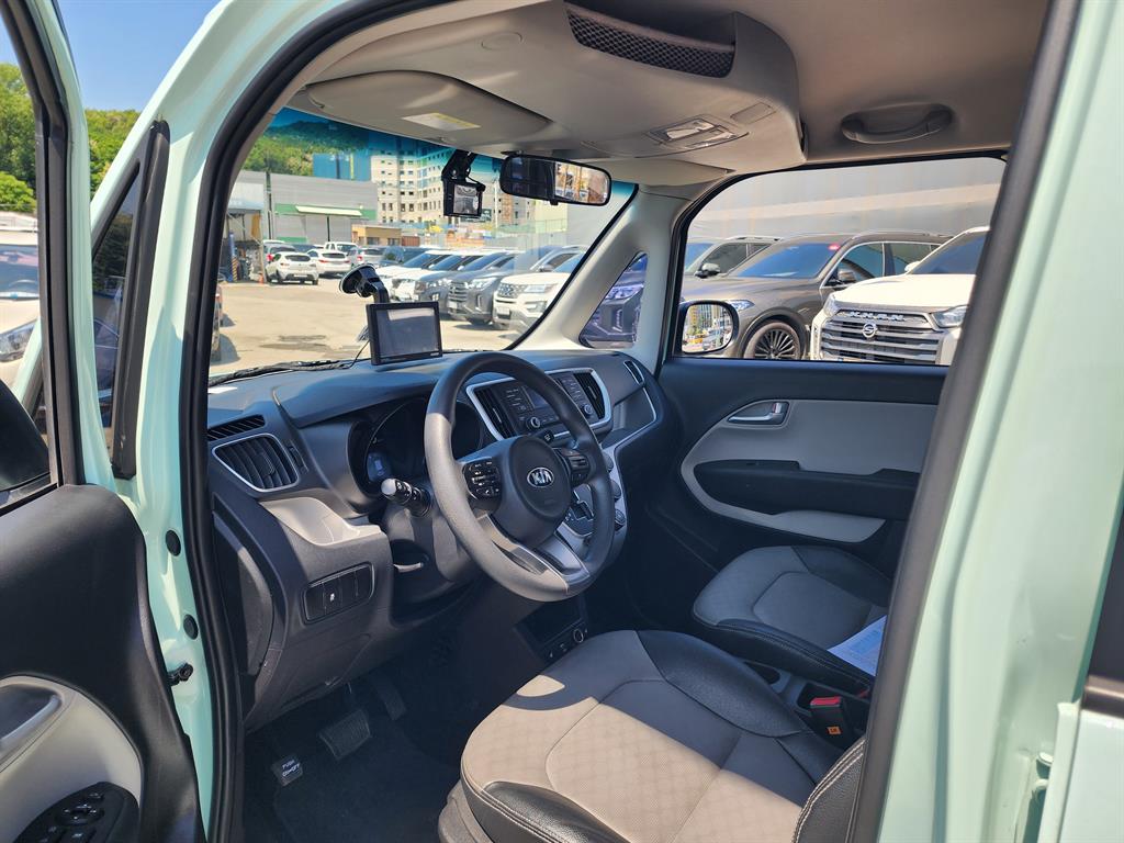 KIA Ray - Vista 8