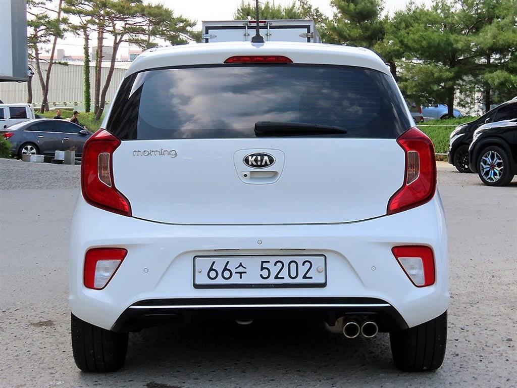 KIA Morning - Vista 4