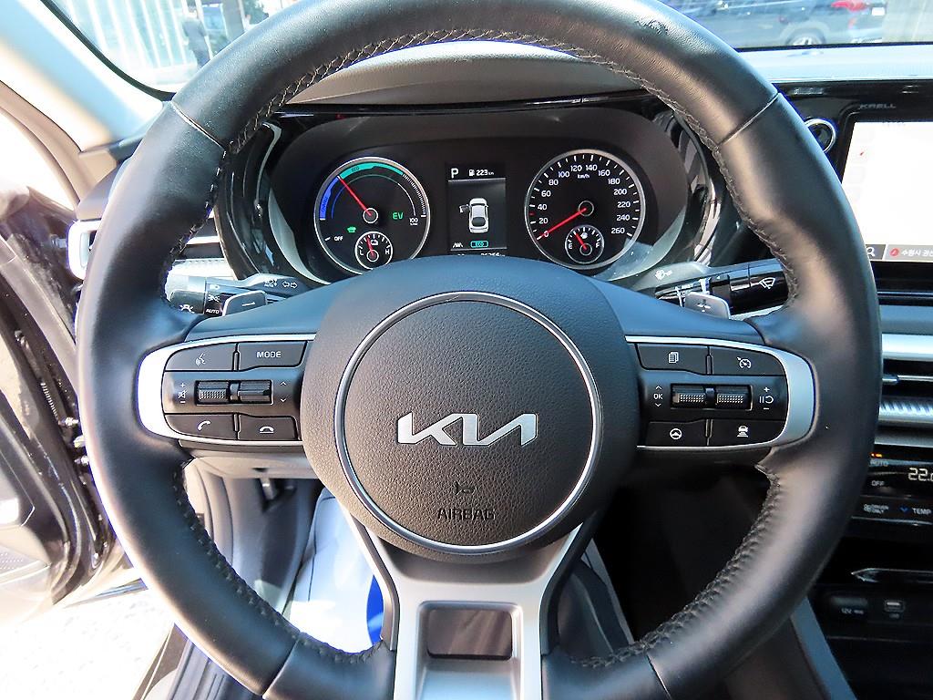 KIA K5 - Vista 8