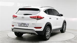 HYUNDAI Tucson - Vista 6