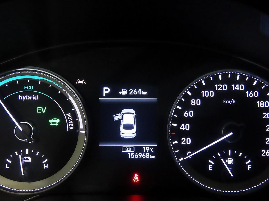 HYUNDAI Grandeur - Vista 9