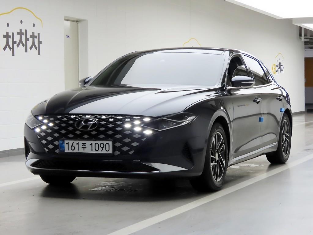 HYUNDAI Grandeur - Vista 2
