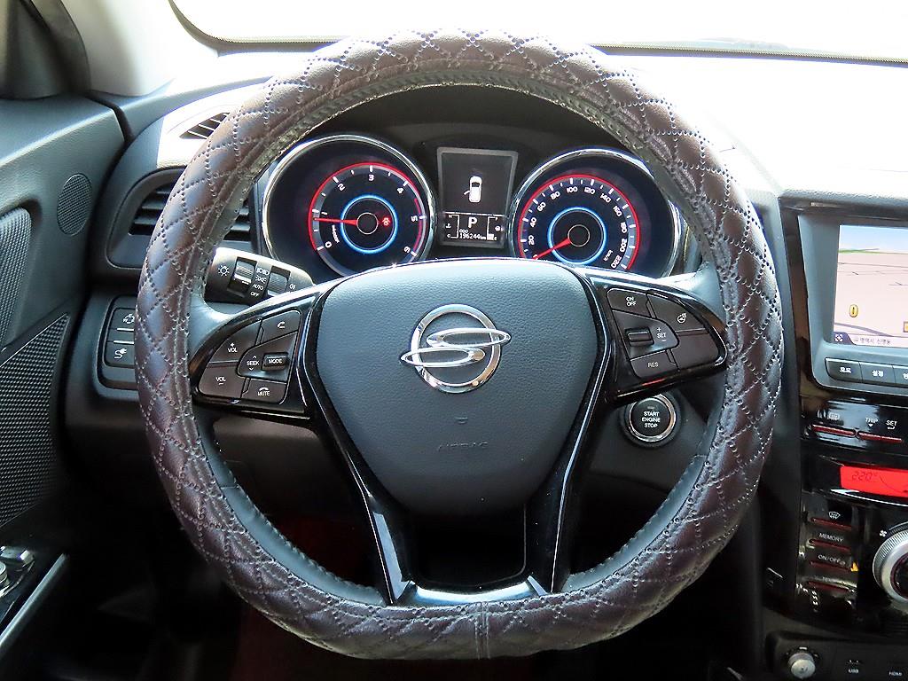 Ssangyong Tivoli - Vista 7