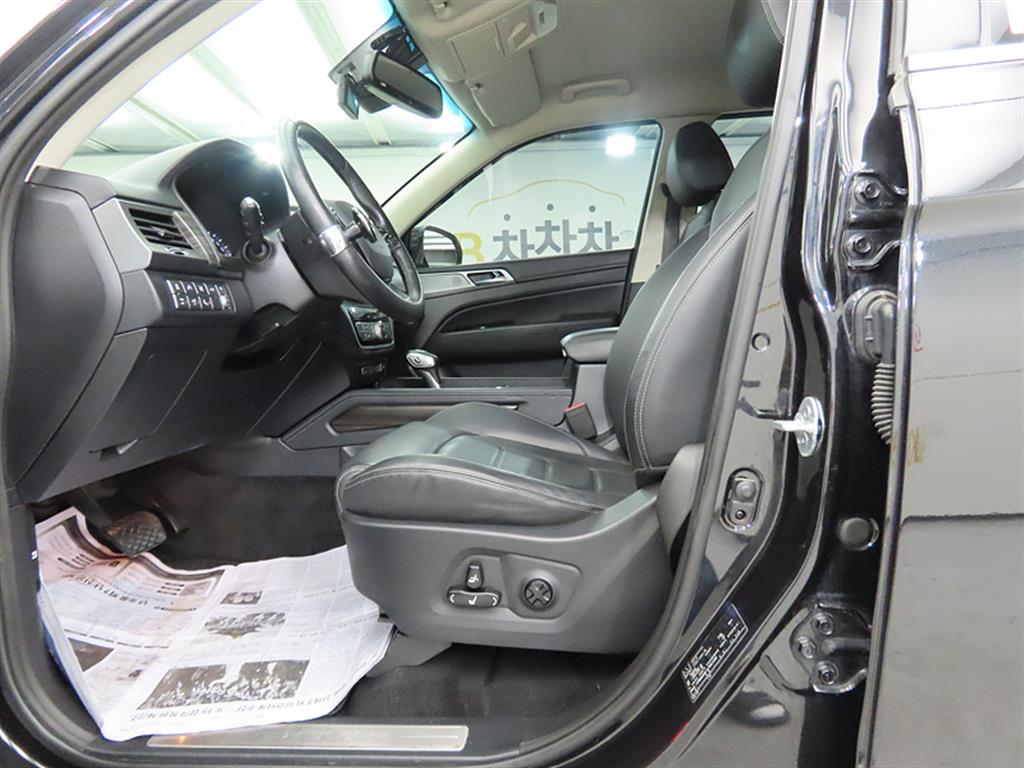 Ssangyong Rexton - Vista 5