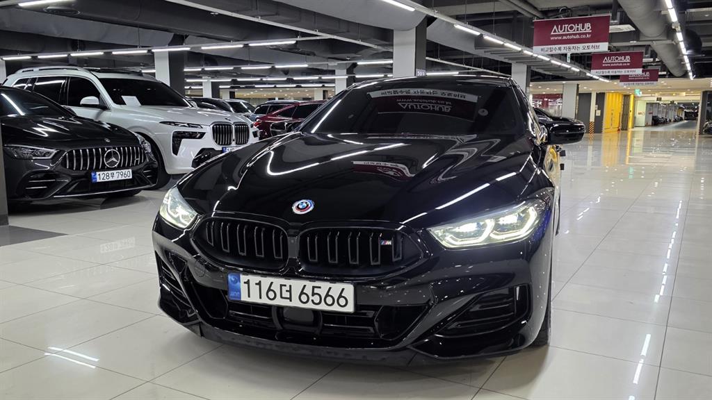BMW 8 Series 2023 Negro - Importación desde Corea - HF Imports Iquique - Foto 17