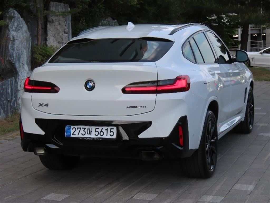 BMW X4 - Vista 5