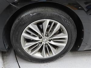 HYUNDAI Grandeur - Vista 10