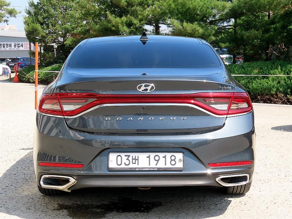 HYUNDAI Grandeur - Vista 4