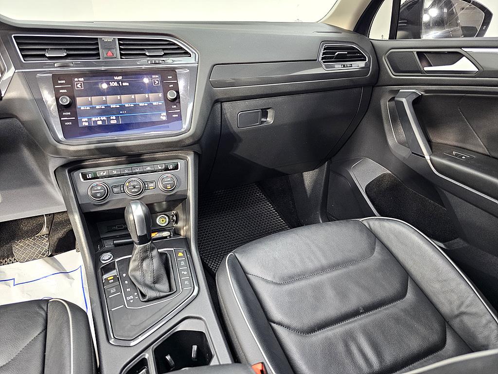 Volkswagen Tiguan - Vista 10