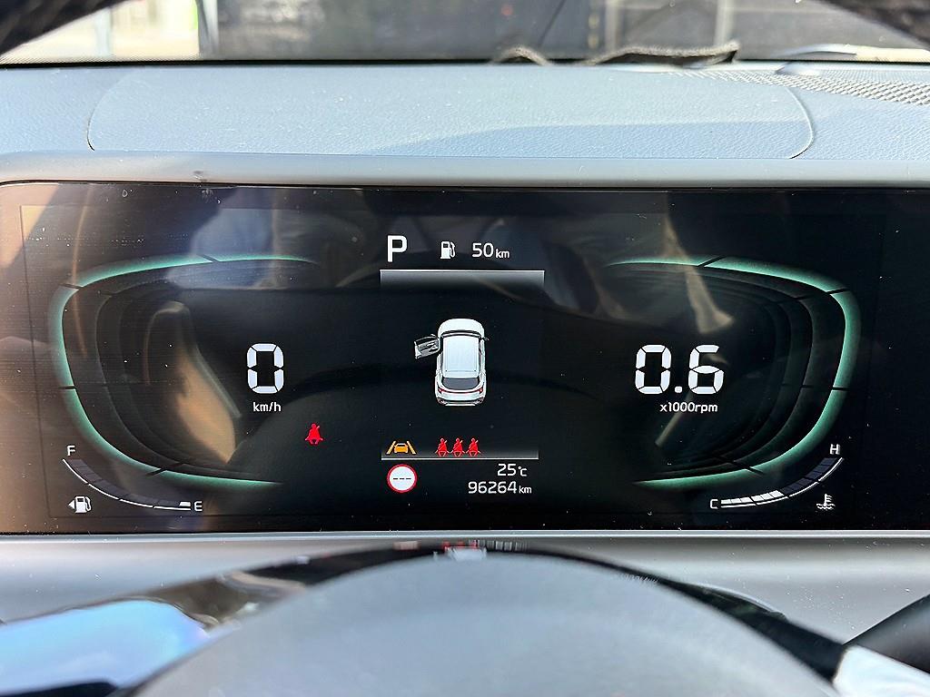 KIA Seltos - Vista 9