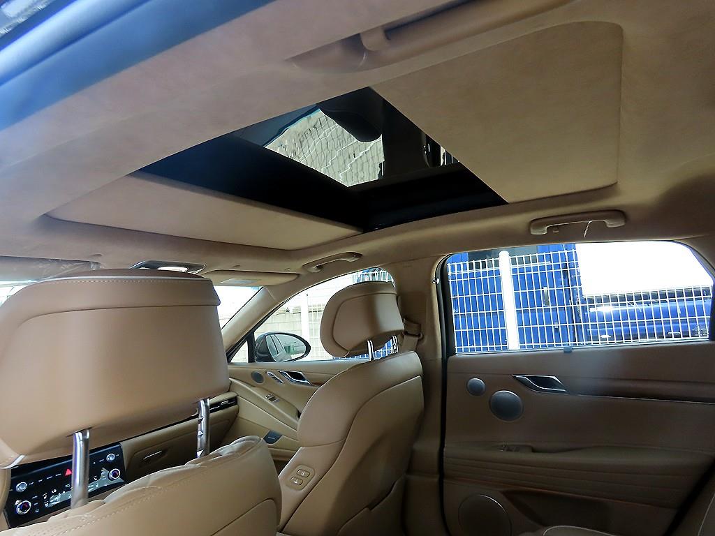 Genesis G80 2025 Negro - Importación desde Corea - HF Imports Iquique - Foto 16