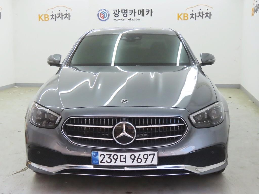 Mercedes Benz E class 2021 Gris - Importación desde Corea - HF Imports Iquique - Foto 1