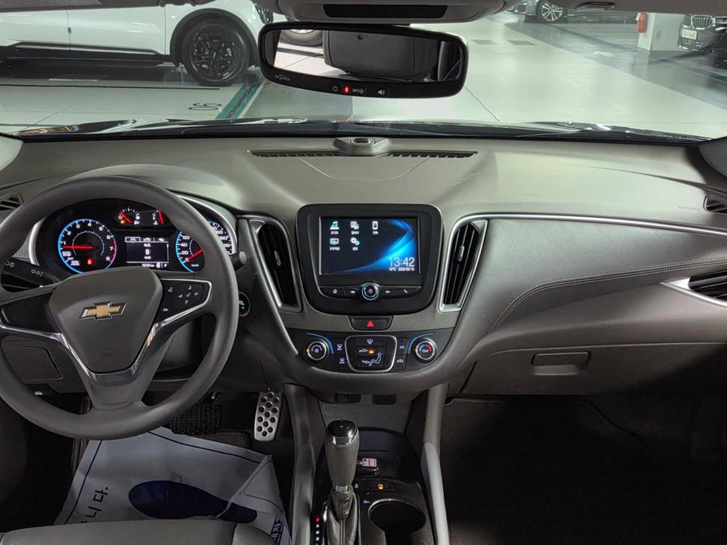 Chevrolet Malibu - Vista 7