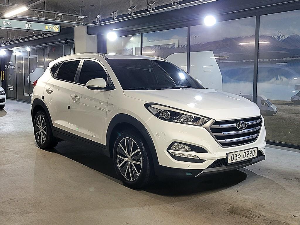 HYUNDAI Tucson 2016 Blanco - Importación desde Corea - HF Imports Iquique - Foto 1