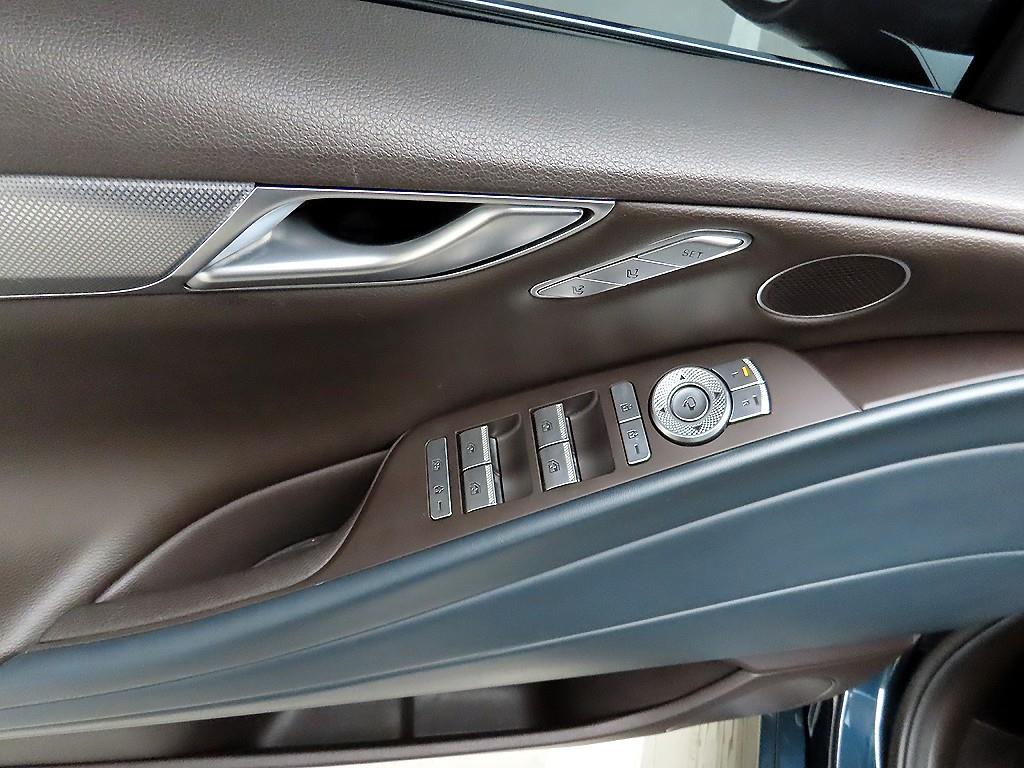 Genesis G80 - Vista 11