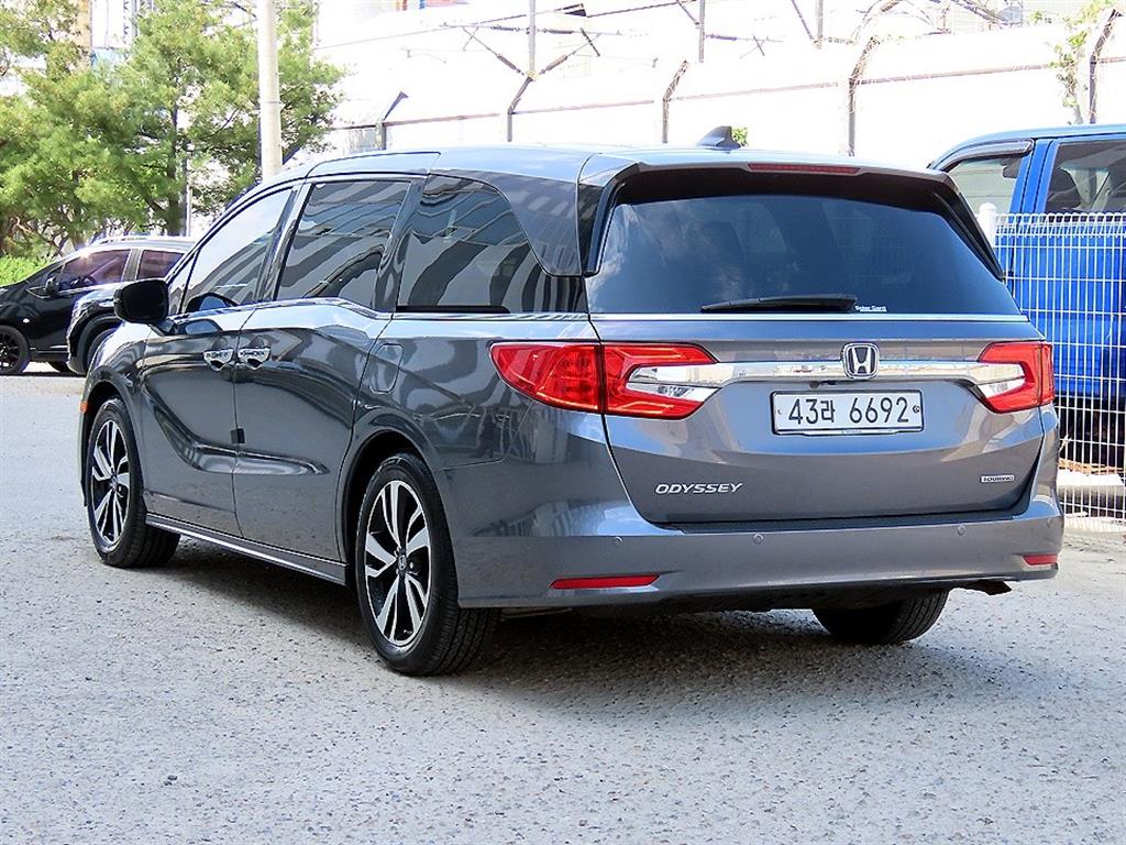 Honda Odyssey - Vista 3
