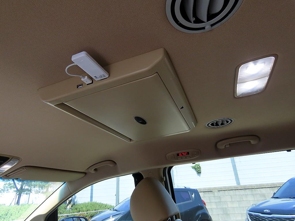 KIA Carnival 2017 Blanco - Importación desde Corea - HF Imports Iquique - Foto 16