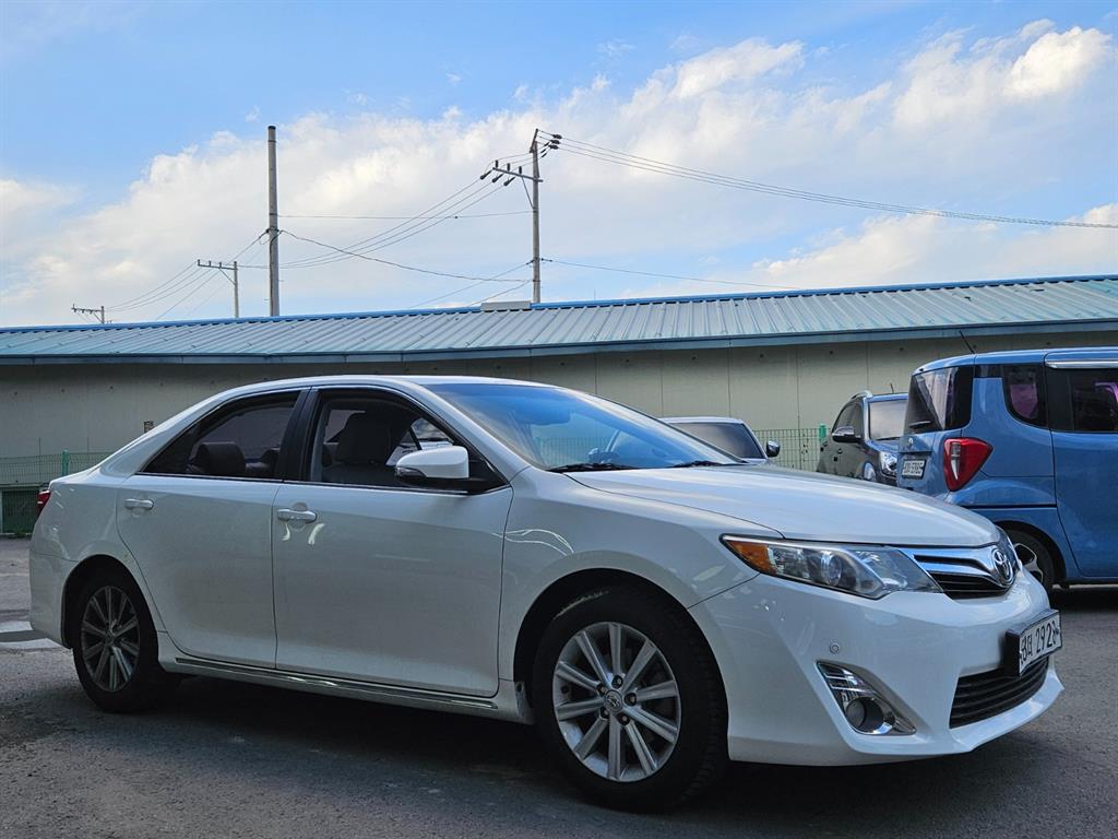 Toyota Camry - Vista 3