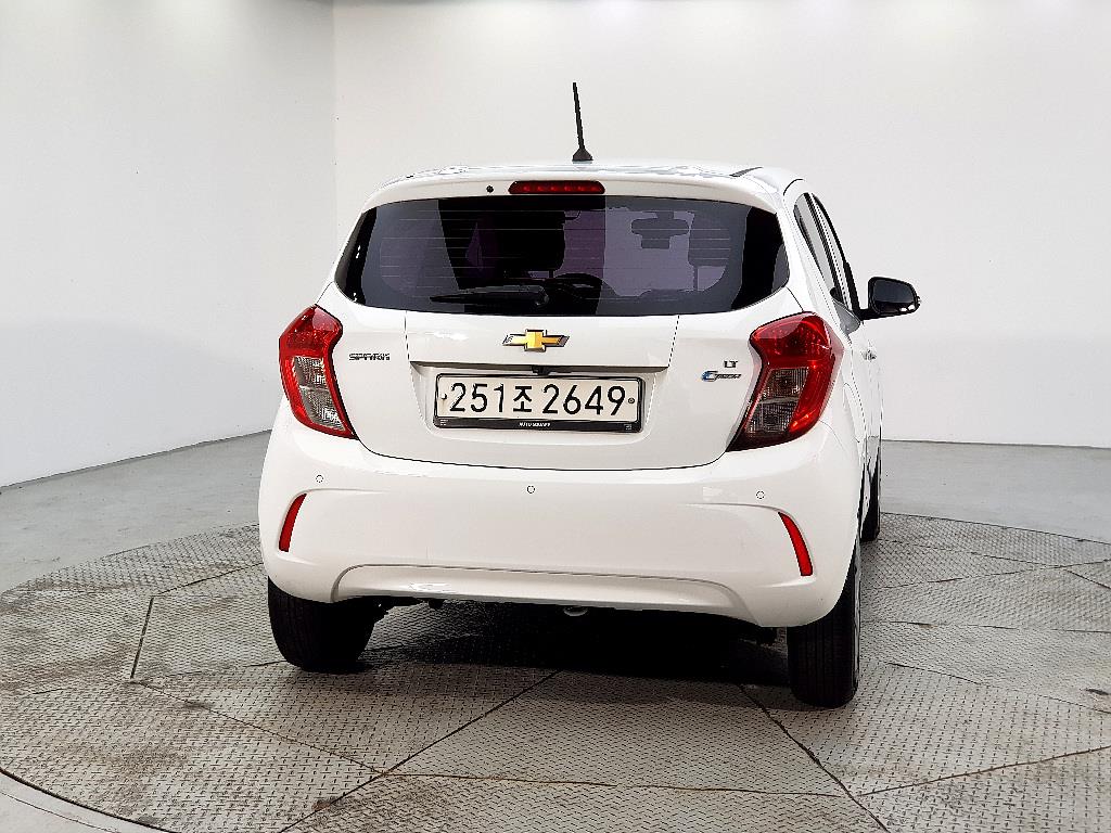 Chevrolet Spark - Vista 3