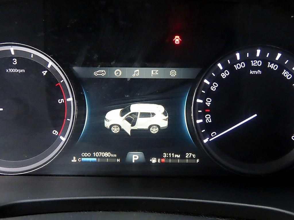 Ssangyong Rexton - Vista 9