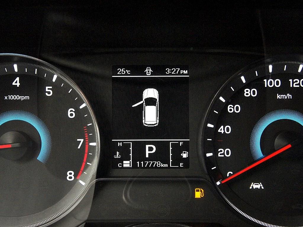 Ssangyong Tivoli 2021 Negro - Importación desde Corea - HF Imports Iquique - Foto 9