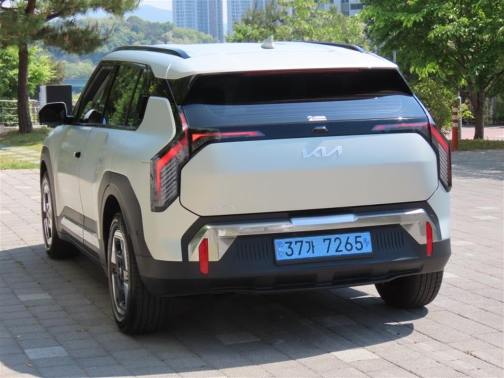 KIA EV3 - Vista 7