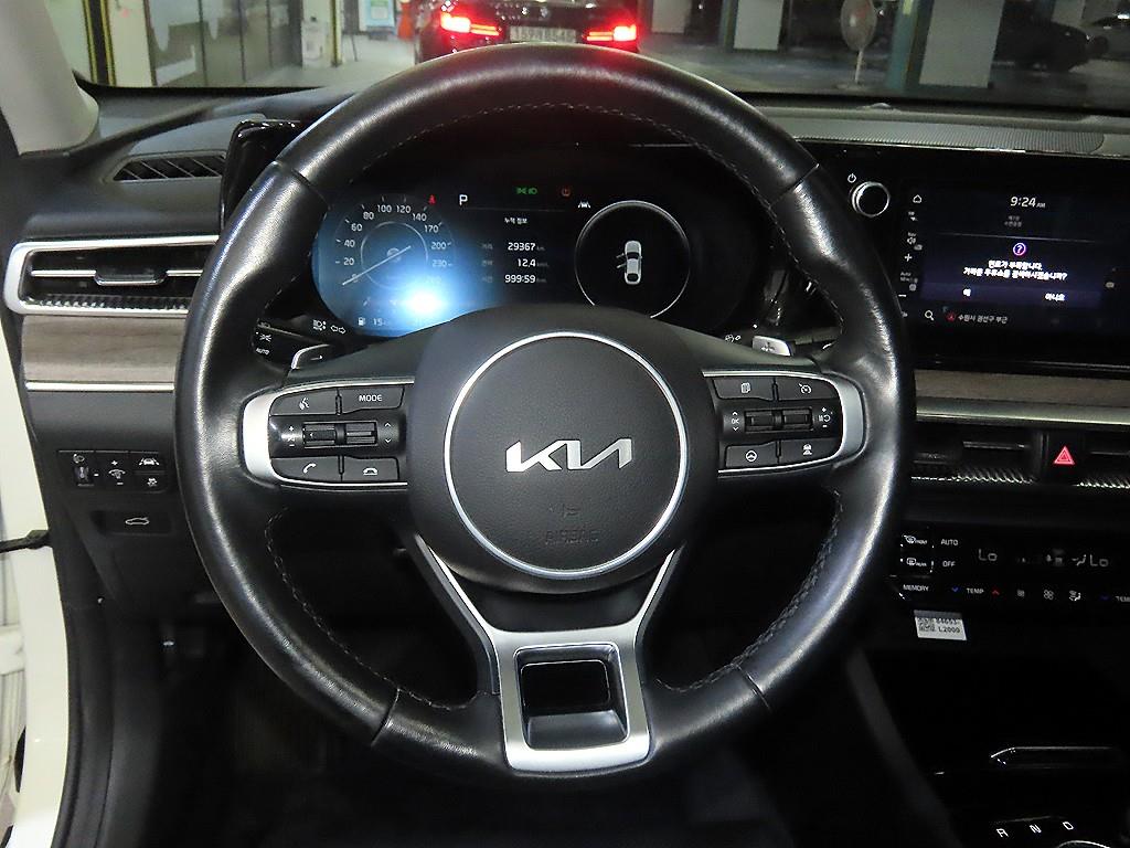 KIA K5 - Vista 8