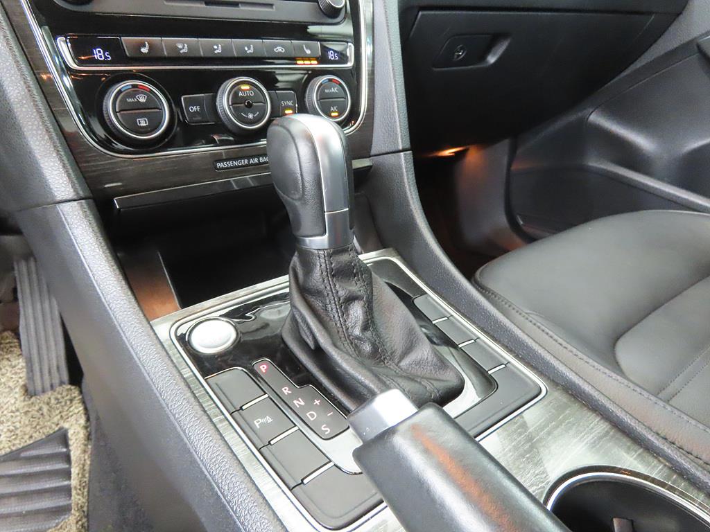 Volkswagen Passat - Vista 11