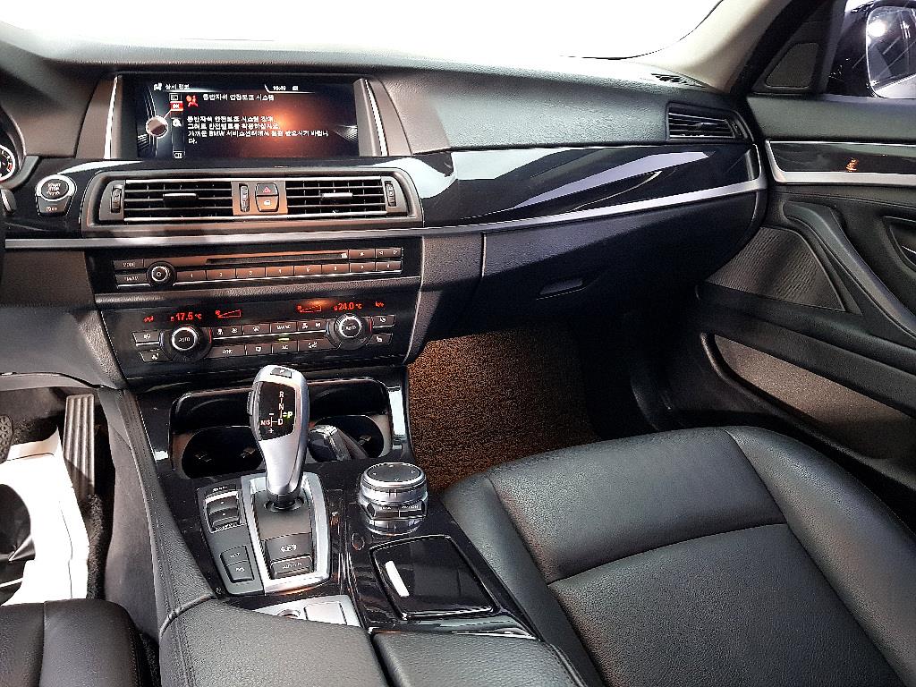 BMW 5 Series - Vista 10