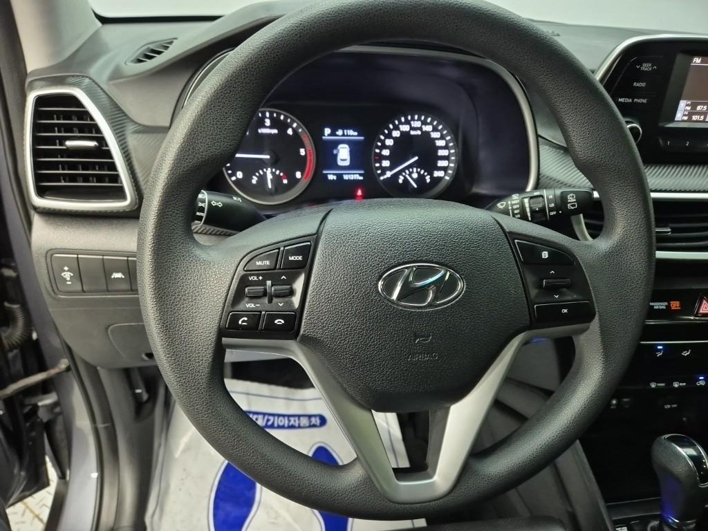 HYUNDAI Tucson - Vista 9