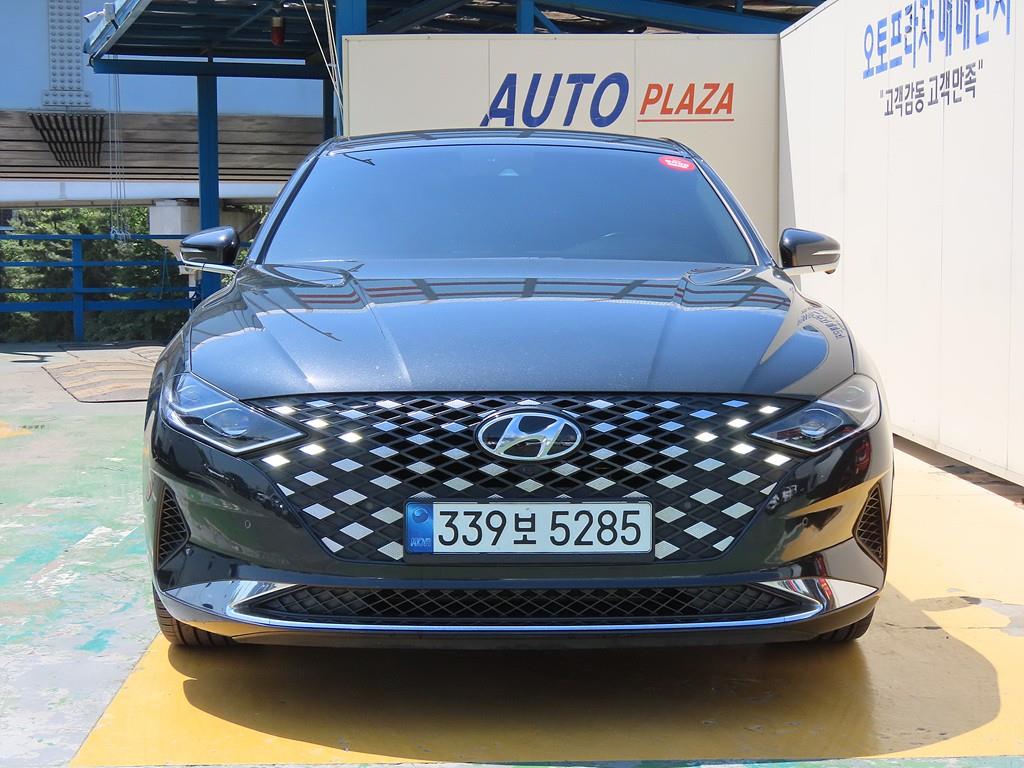 HYUNDAI Grandeur - Vista 2
