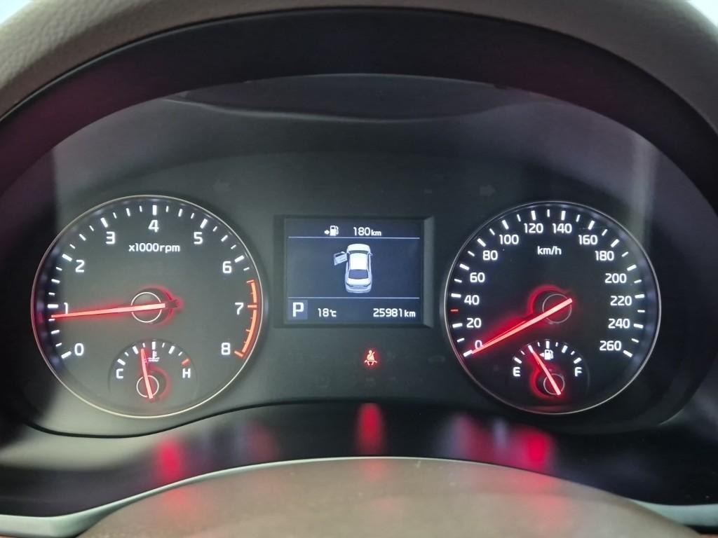 KIA K7 - Vista 6