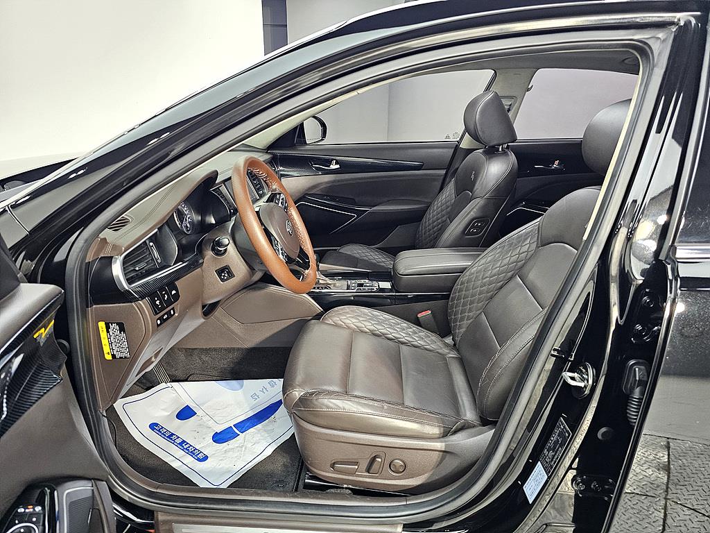 KIA K7 - Vista 8
