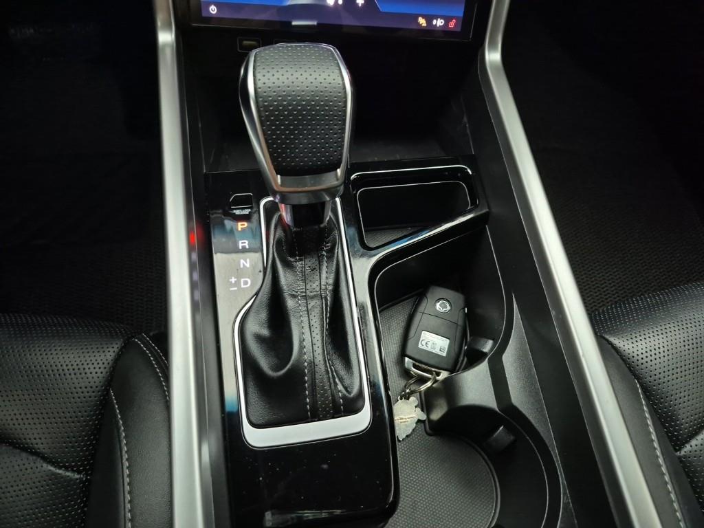 Ssangyong Torres - Vista 8
