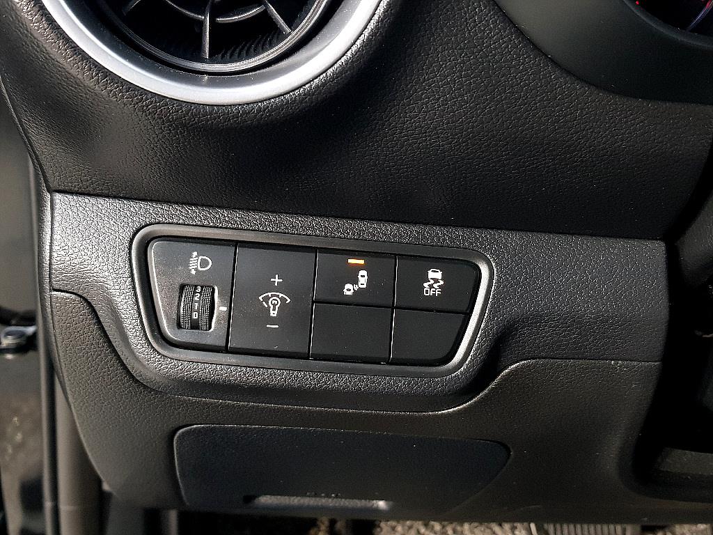 KIA K3 - Vista 11