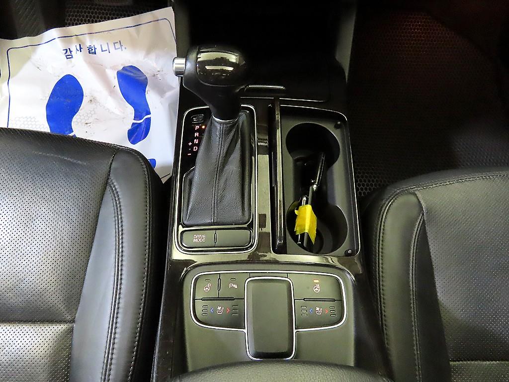 KIA K7 - Vista 12