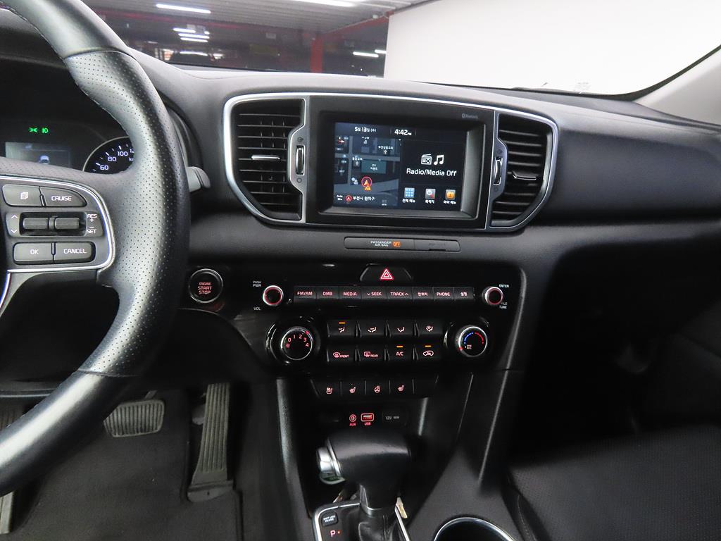 KIA Sportage - Vista 10