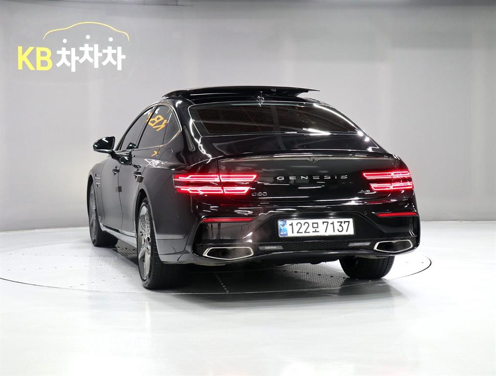 Genesis G80 - Vista 4