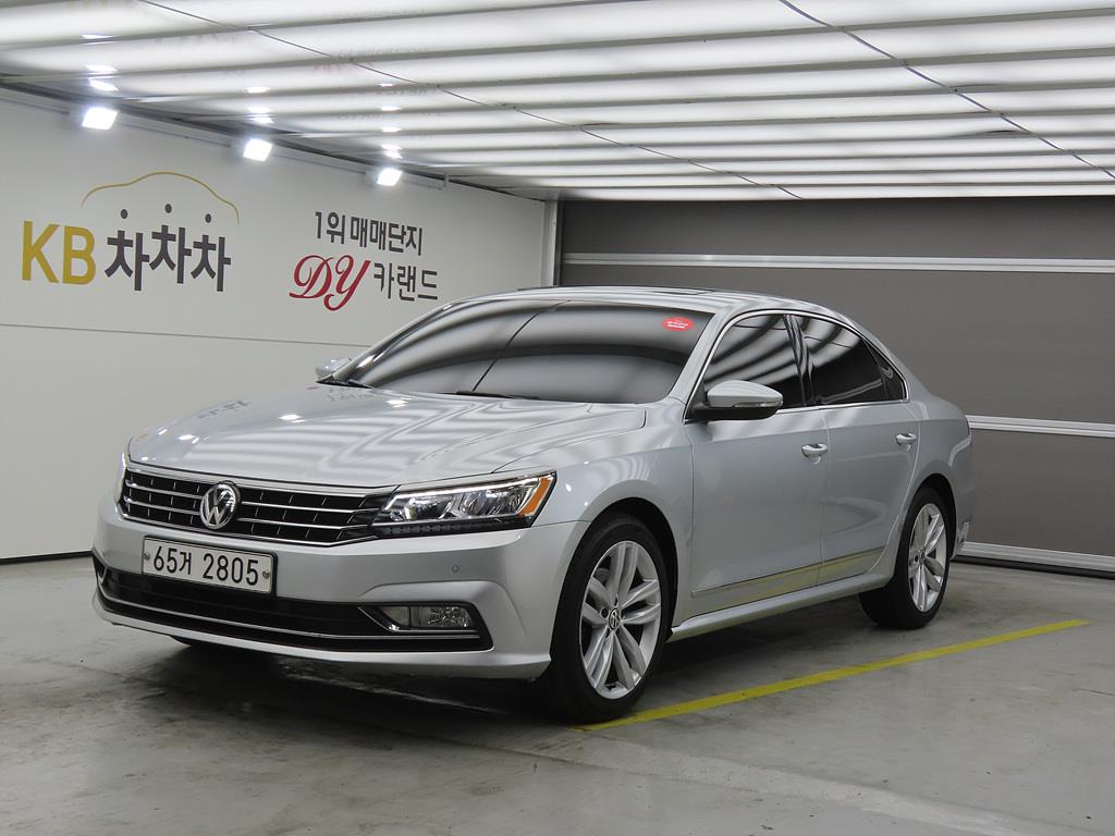Volkswagen Passat 2018 Plateado - Importación desde Corea - HF Imports Iquique - Foto 1