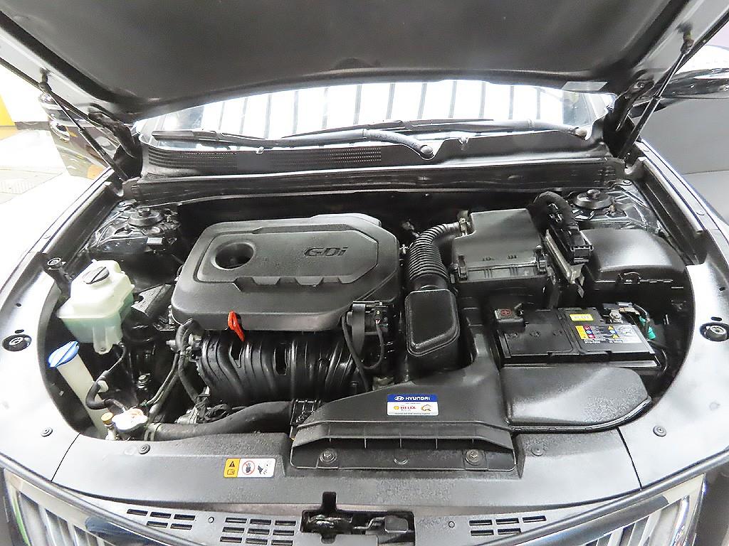 HYUNDAI Grandeur 2015 Negro - Importación desde Corea - HF Imports Iquique - Foto 8