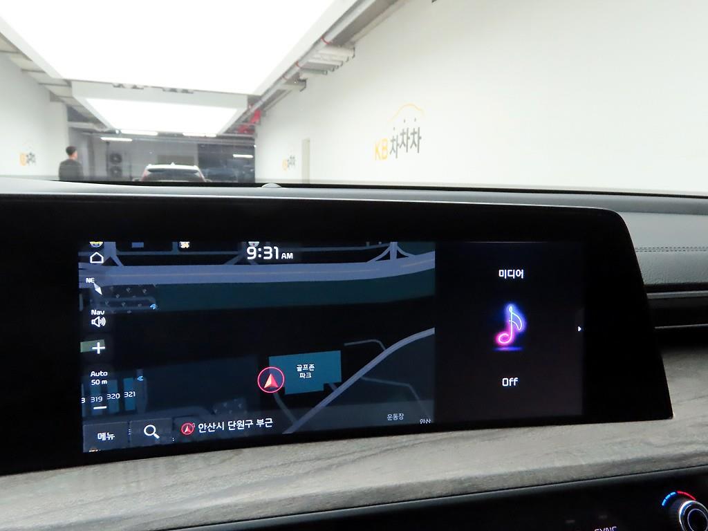 KIA K8 - Vista 8