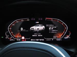 BMW X4 - Vista 10