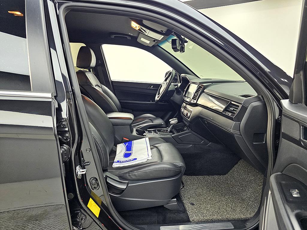 Ssangyong Rexton - Vista 11