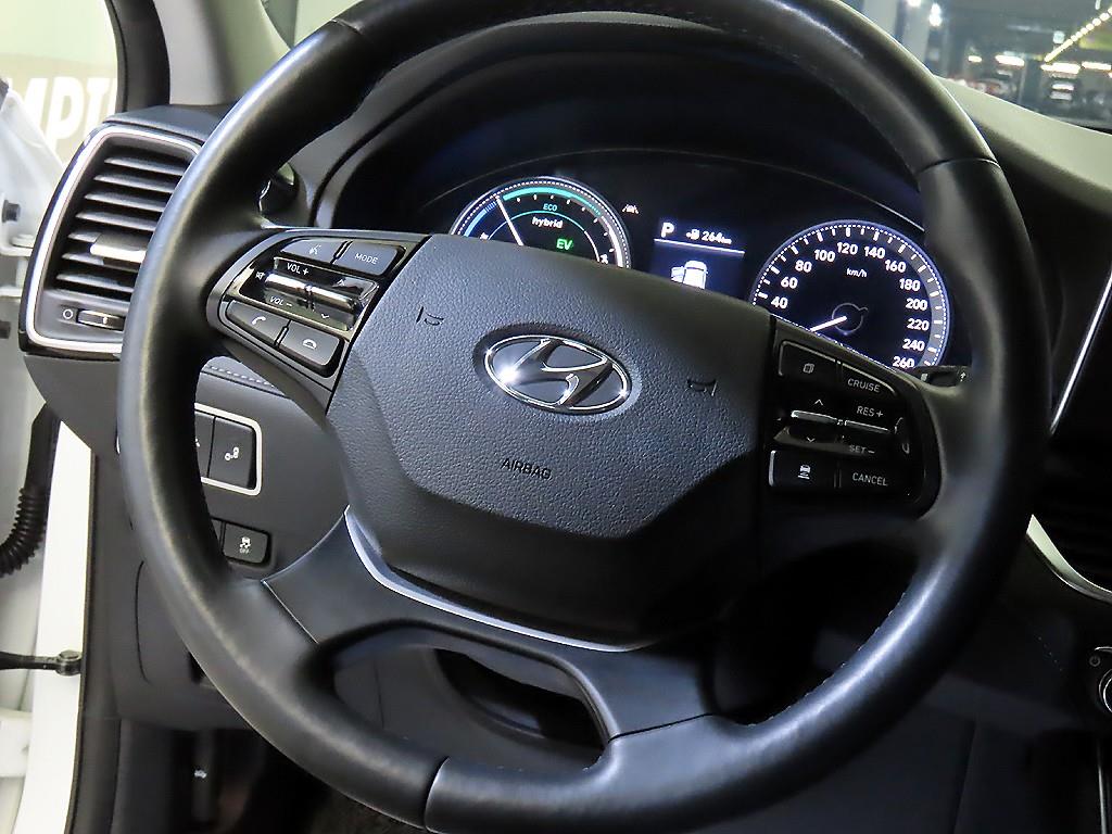 HYUNDAI Grandeur - Vista 8