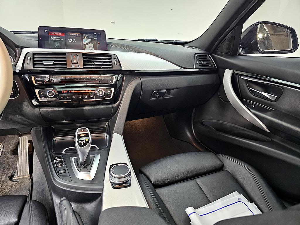 BMW 3 series - Vista 10