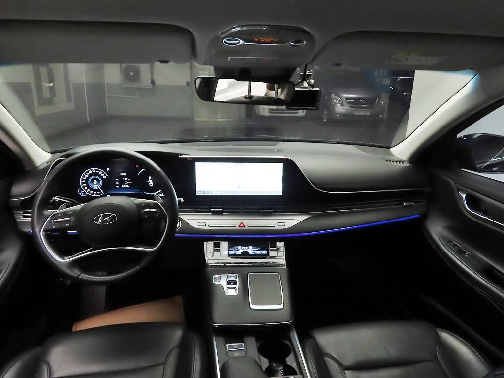HYUNDAI Grandeur - Vista 6