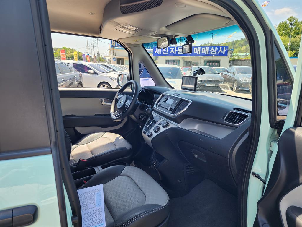 KIA Ray - Vista 9