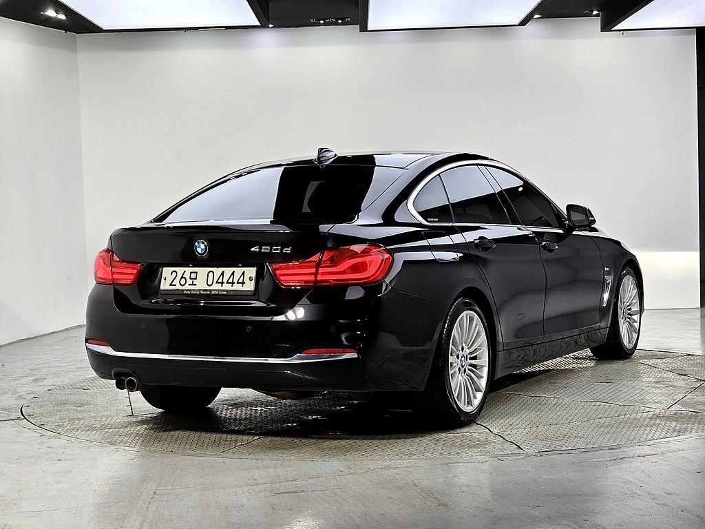 BMW 4 Series - Vista 4