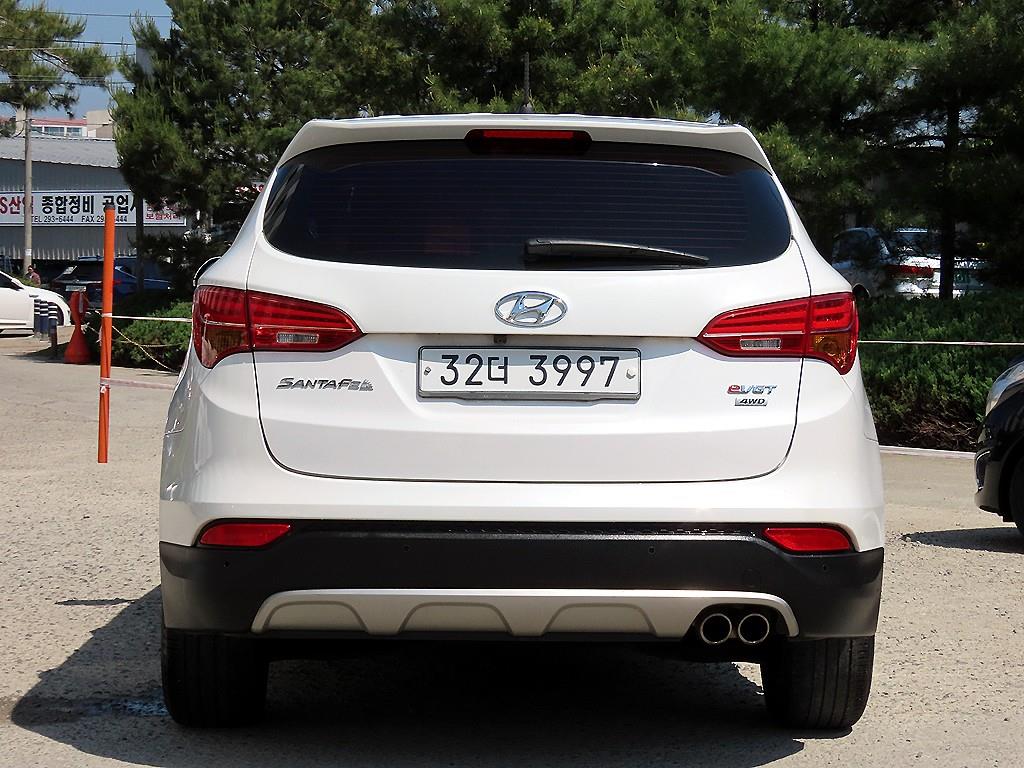 HYUNDAI Santa Fe - Vista 4
